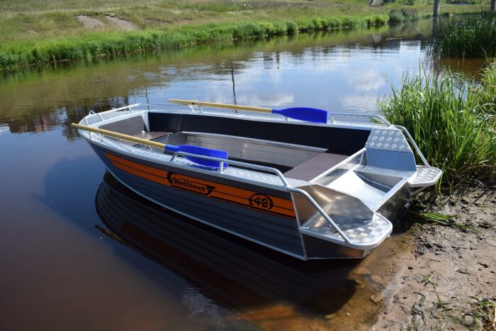 Алюминиевая лодка Wellboat-42 — изображение 3