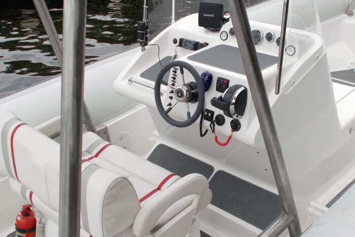 Катер Astron Marine Marlin 830-CC — изображение 3